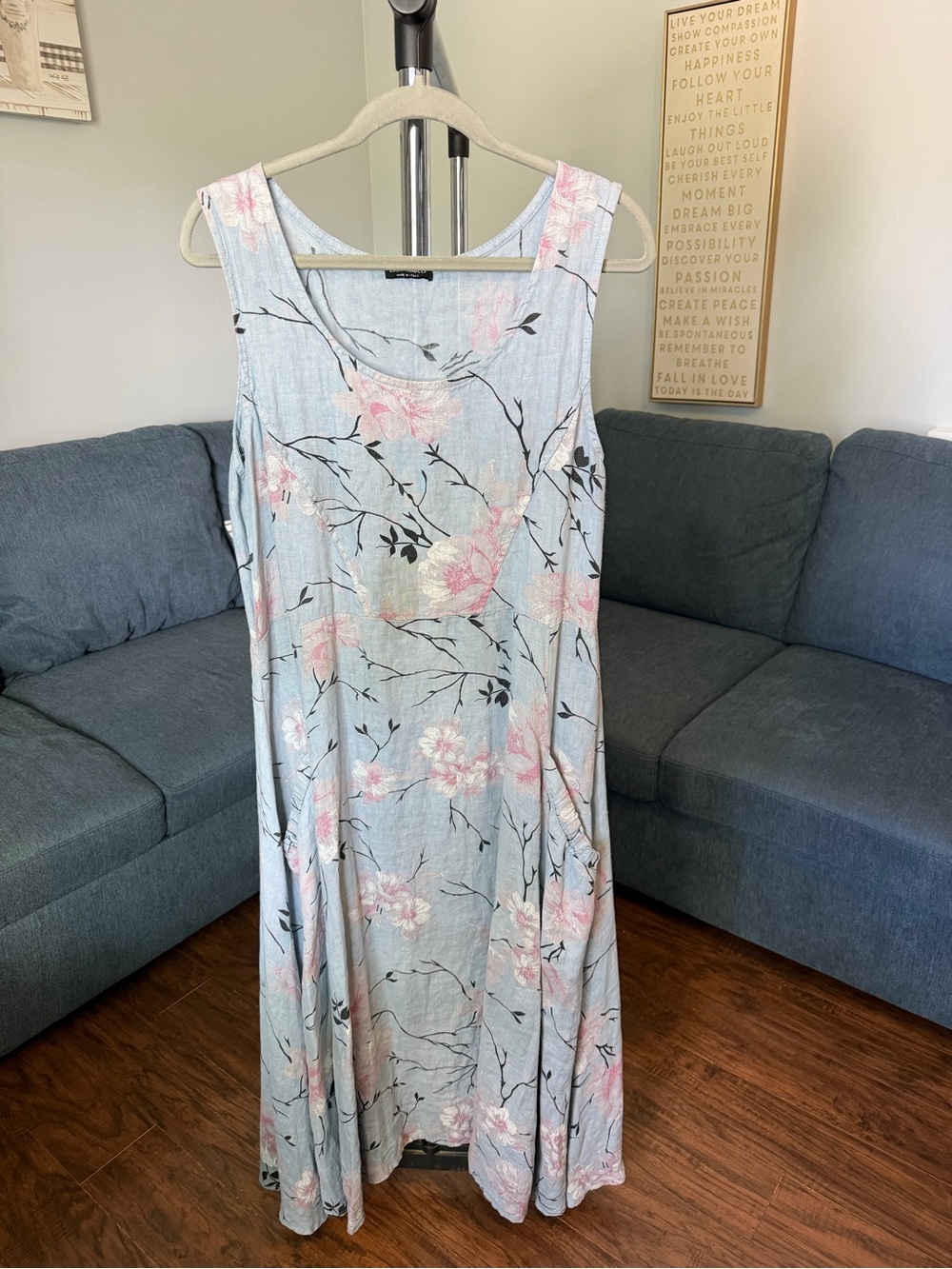 Luca Vanucci Made in Italy sleeveless linen Dress in Light Blue & Pink
